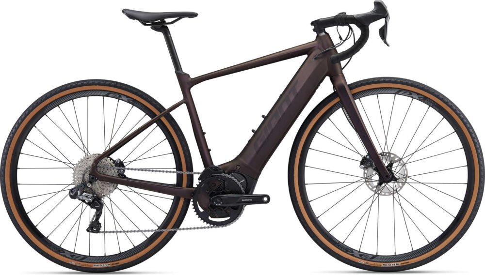 VELO A ASSISTANCE ELECTRIQUE REVOLT E+