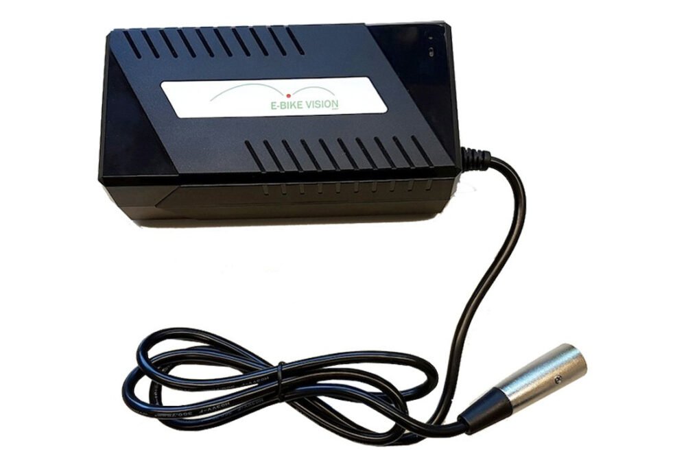 Chargeur rapide 4A pour batteries de vélo électrique 36 volts de Bosch Panasonic et Gazelle