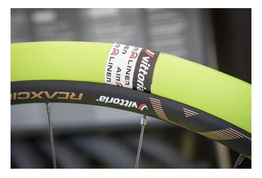 Mousse Bibs Anti-Pincement VITTORIA Air-Liner – Image 2