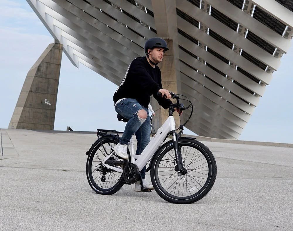 Vélo Electrique Ville Legend Milano Smart eBike Roues de 26 Pouces Freins Disque Hydraulique Batterie 36V 14Ah Panasonic (504Wh) Noir Onyx – Image 3