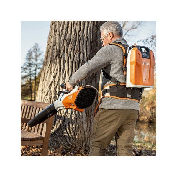 Souffleur à batterie BGA200 NU + accessoire portatif hanches STIHL – Image 5